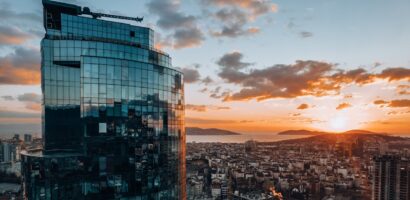 Die Besonderheiten bei der Immobilienmiete in Basel und Bern: Ein Leitfaden für Geschäftsinhaber